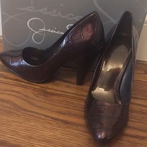 Jessica Simpson sz 7M “Maura”  shoes